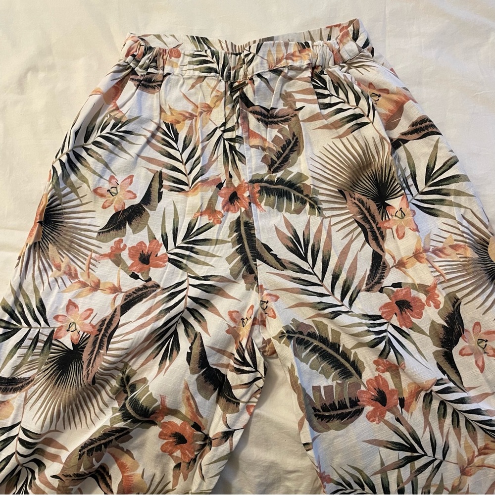 Billabong Tropical Wide Leg High Waist Pants - Picture 4 of 9